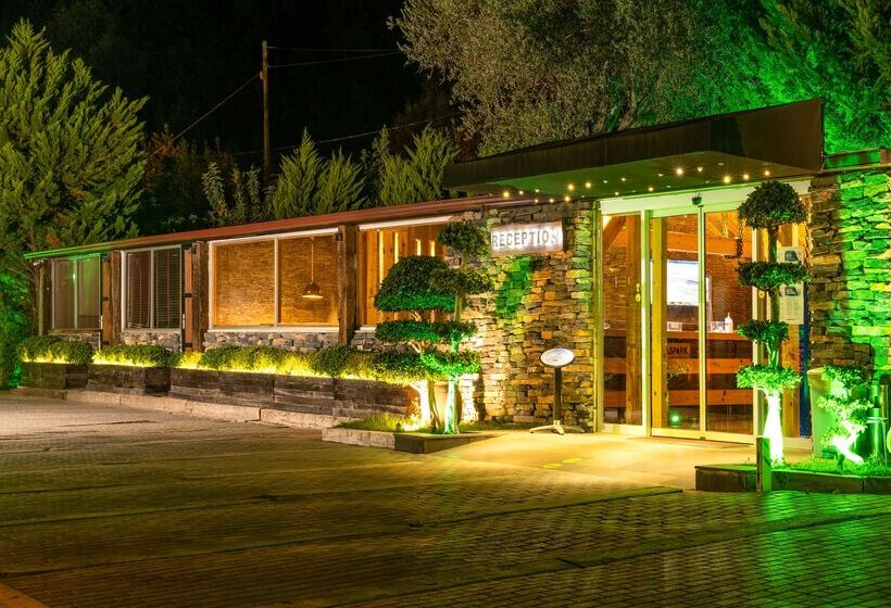 Отель Manaspark Deluxe