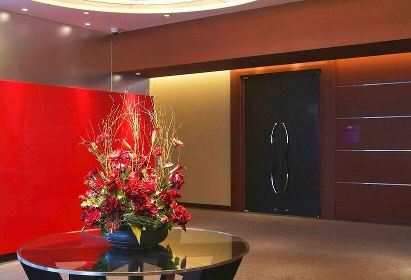 בית מלון כפרי Mercure Sapporo