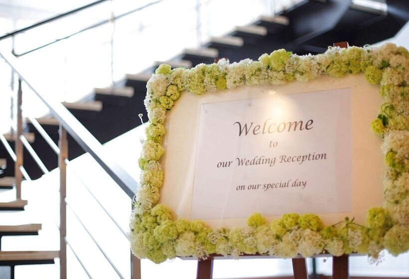 בית מלון כפרי Mercure Sapporo