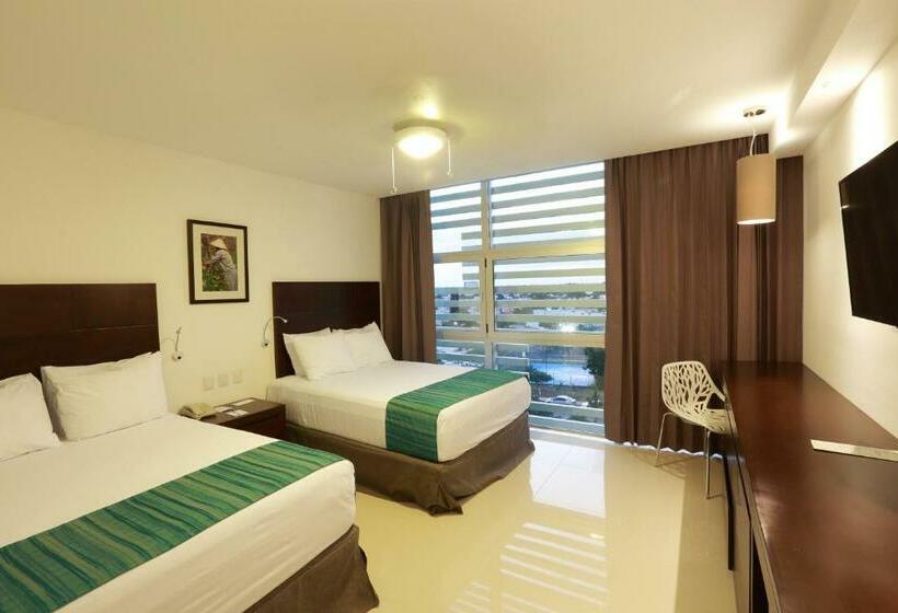 Mesón De La Luna Hotel & Spa