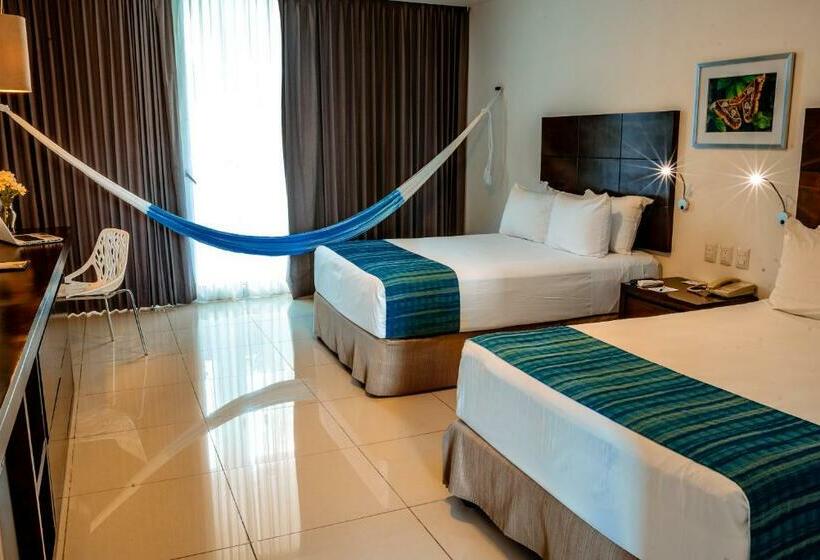 Mesón De La Luna Hotel & Spa