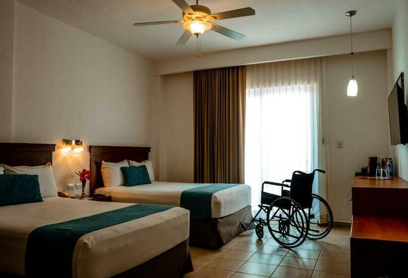 Mesón De La Luna Hotel & Spa