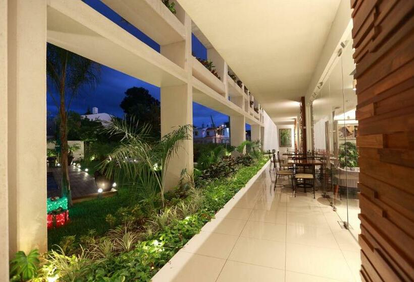 Mesón De La Luna Hotel & Spa