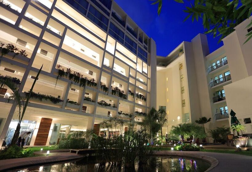 Mesón De La Luna Hotel & Spa