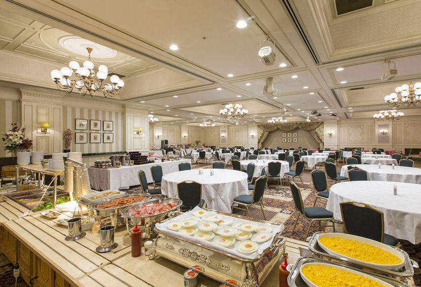 בית מלון כפרי Monterey Sapporo