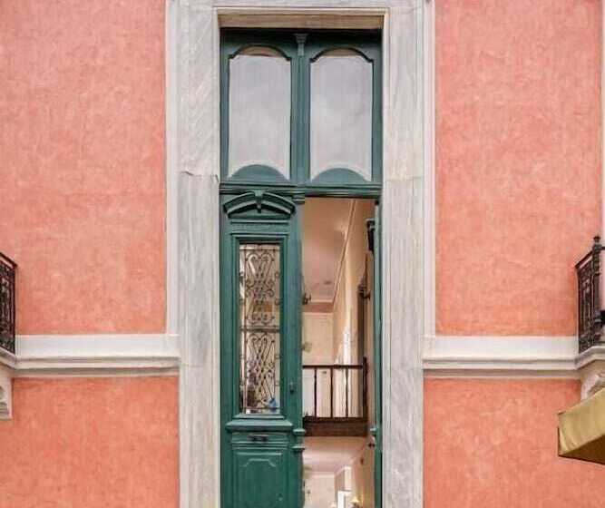 Отель Nafsimedon