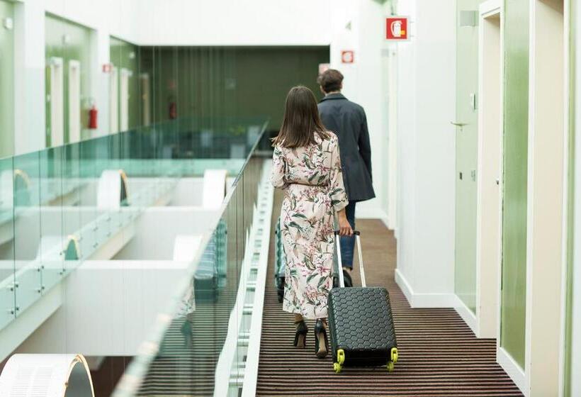 בית מלון כפרי Neo