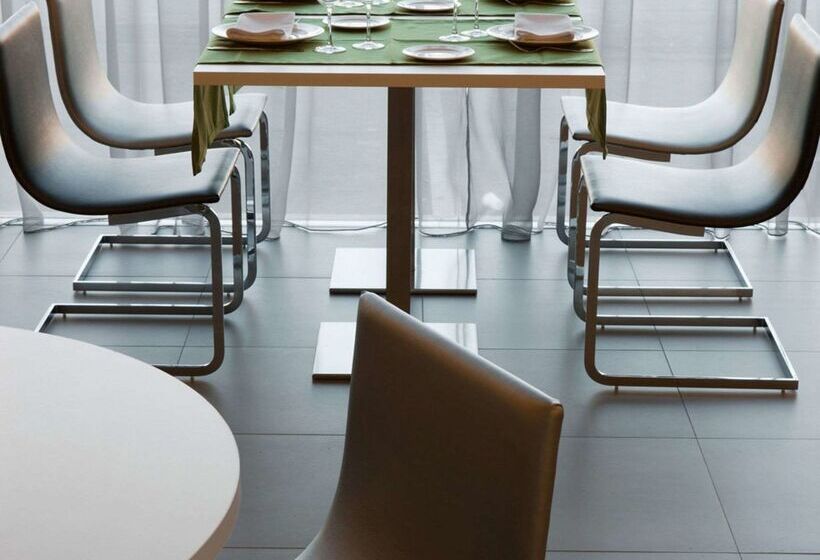 酒店 NH Campo Cartagena