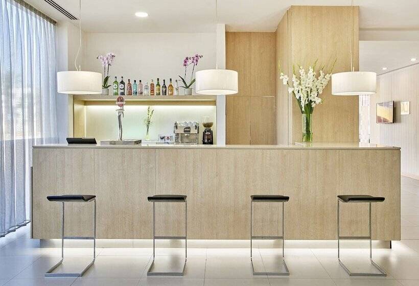 酒店 NH Campo Cartagena