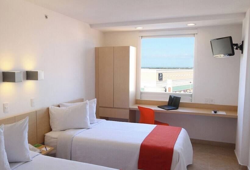 فندق One Coatzacoalcos Forum