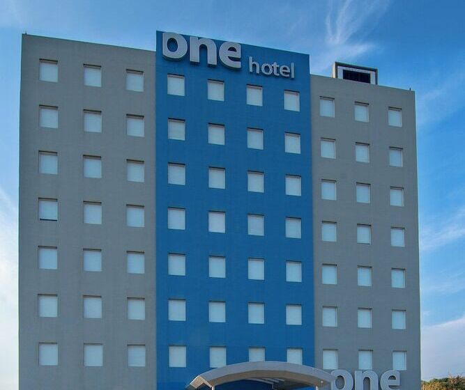 فندق One Coatzacoalcos Forum