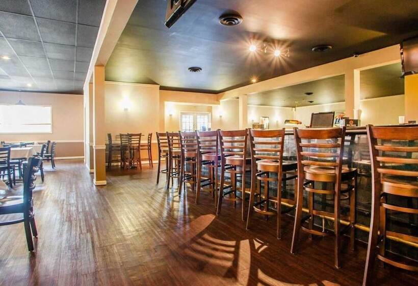 호텔 Parkview Inn And Conference Center