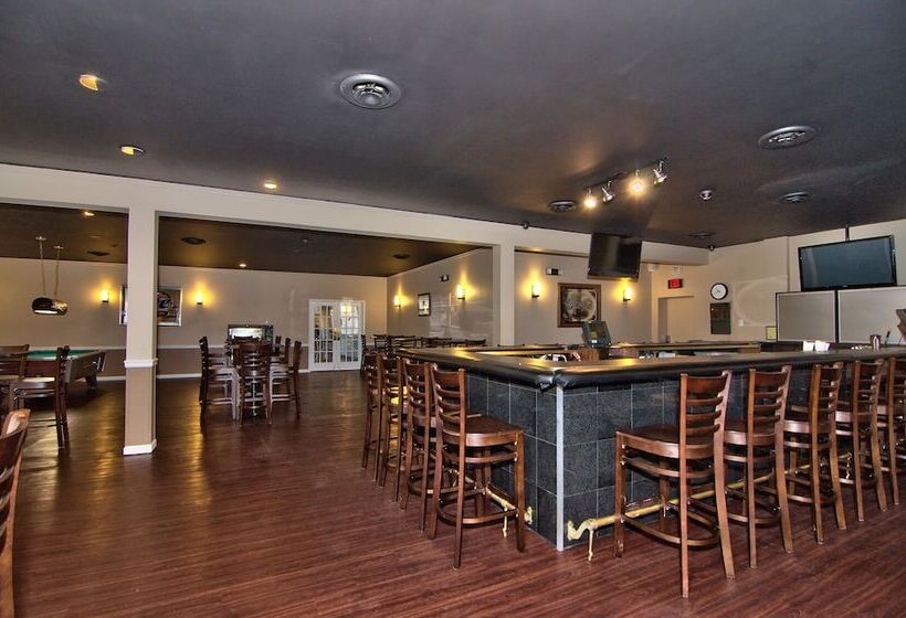 호텔 Parkview Inn And Conference Center