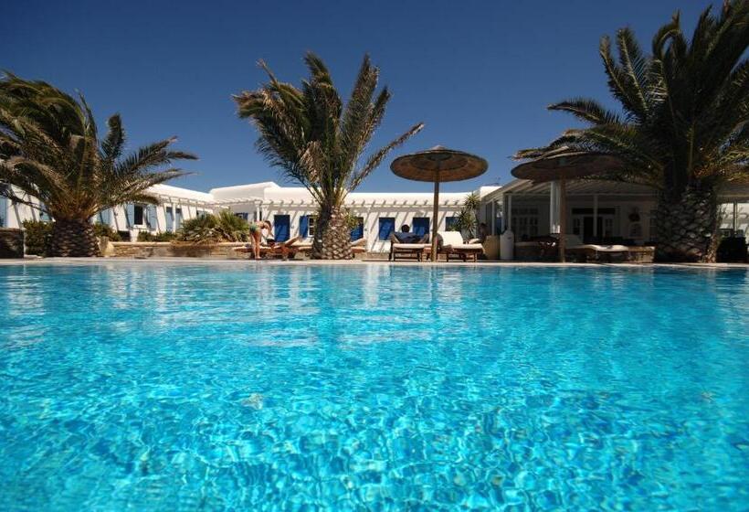 בית מלון כפרי Petinaros