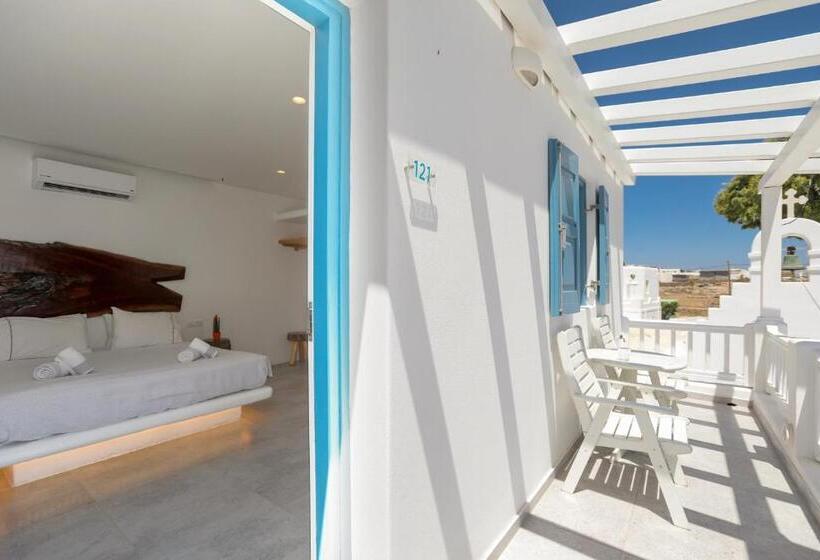 בית מלון כפרי Petinaros