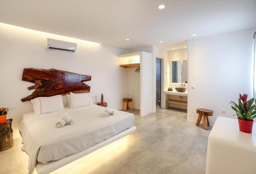 בית מלון כפרי Petinaros