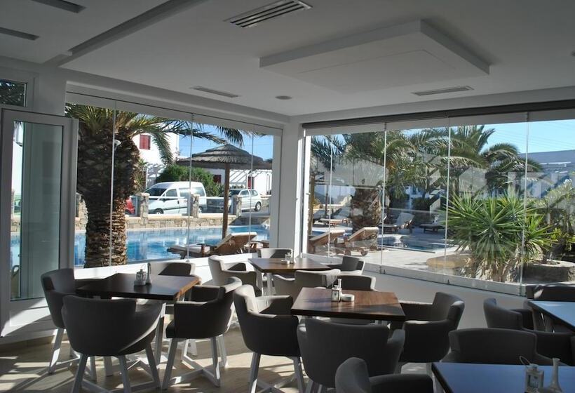 בית מלון כפרי Petinaros