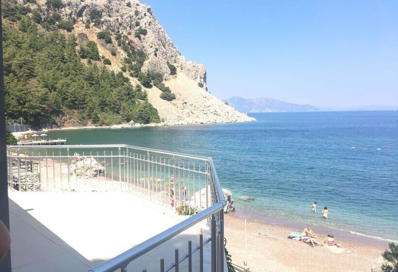 ホテル Pine Beach Boutique