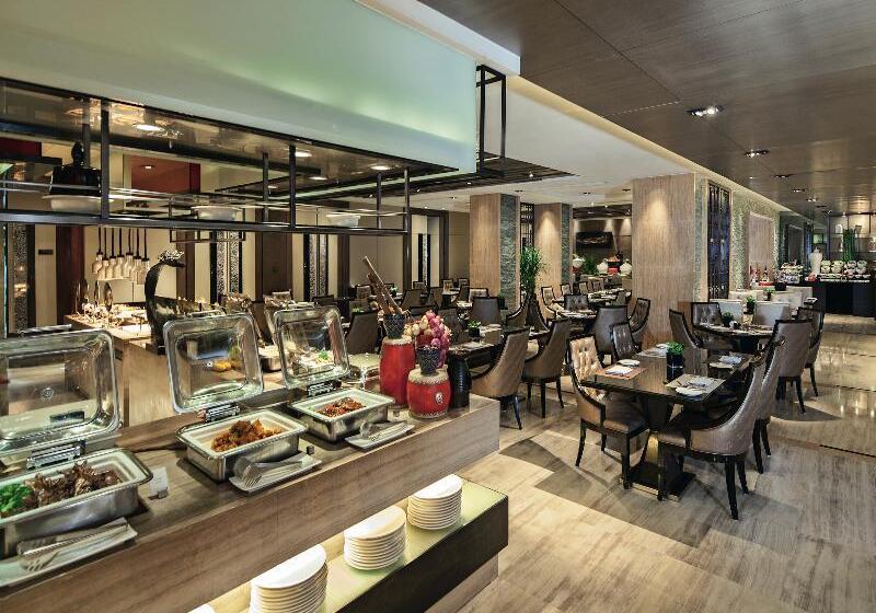 בית מלון כפרי Pullman Shanghai Jing An