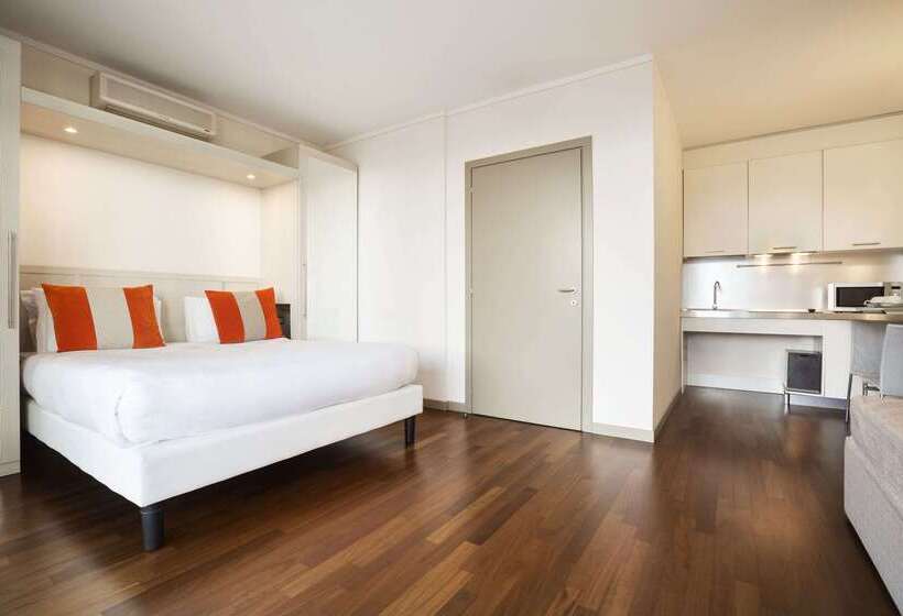 هتل Ramada Plaza by Wyndham Milano