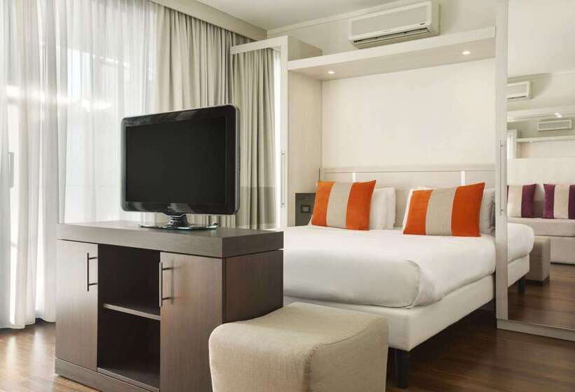 هتل Ramada Plaza by Wyndham Milano