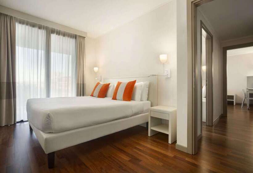 هتل Ramada Plaza by Wyndham Milano