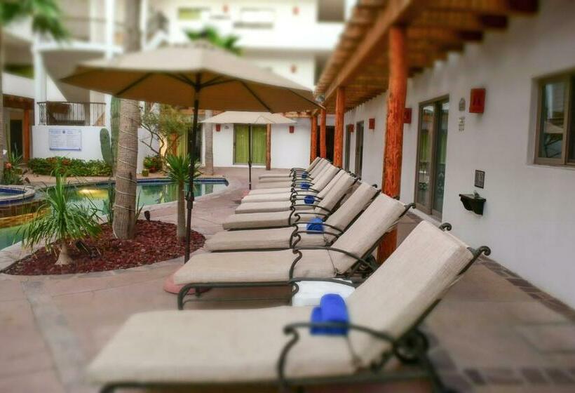 فندق Santa Fe Loreto by Villa Group