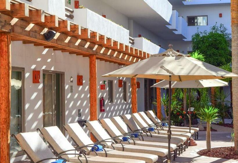 فندق Santa Fe Loreto by Villa Group