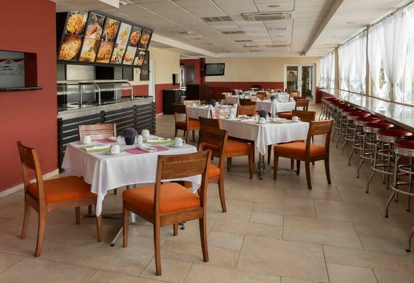 فندق Santa Fe Loreto by Villa Group