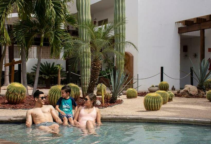 فندق Santa Fe Loreto by Villa Group