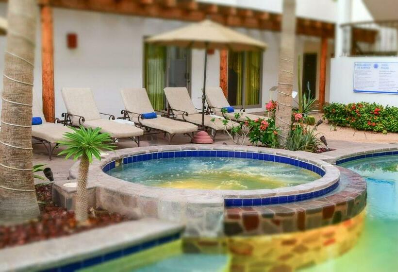 فندق Santa Fe Loreto by Villa Group