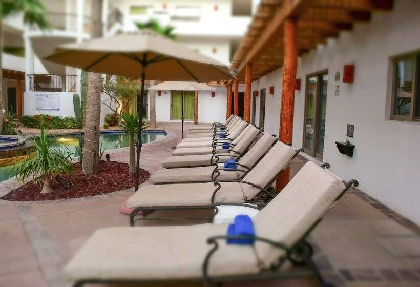 فندق Santa Fe Loreto by Villa Group