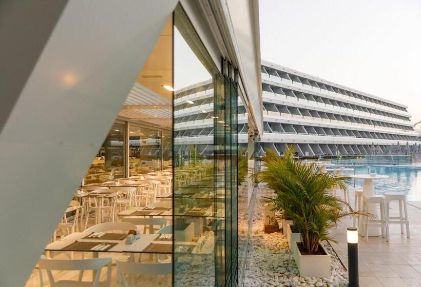 هتل Santa Monica Suites