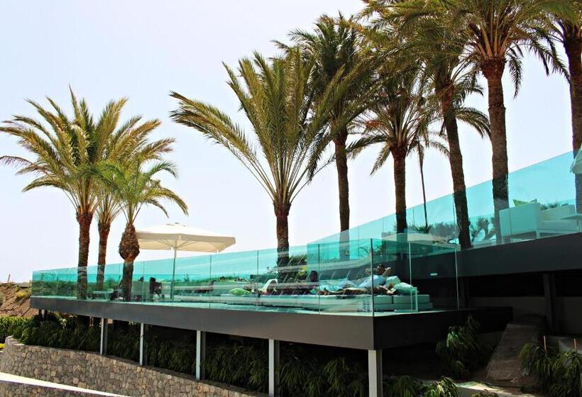 هتل Santa Monica Suites