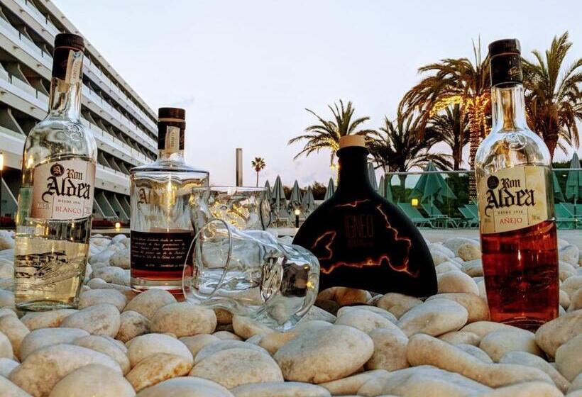 هتل Santa Monica Suites