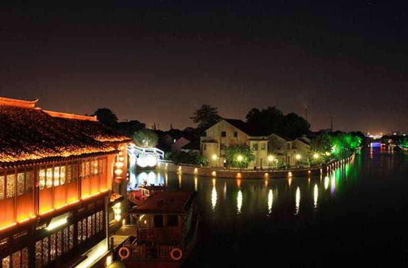 Отель Sheraton Wuxi Binhu