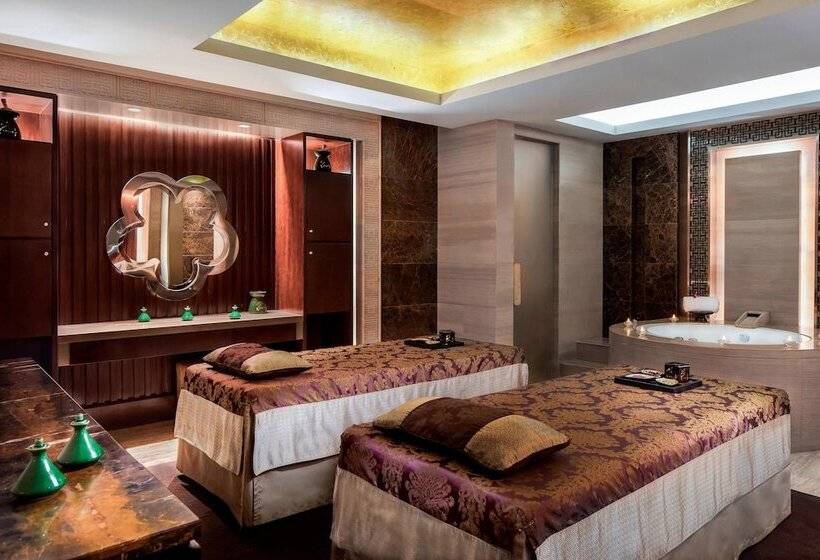 Отель Sheraton Wuxi Binhu