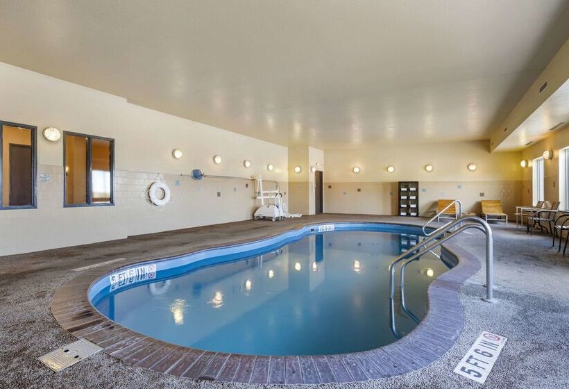 هتل Sleep Inn & Suites
