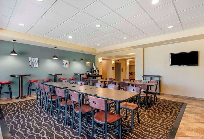 هتل Sleep Inn & Suites