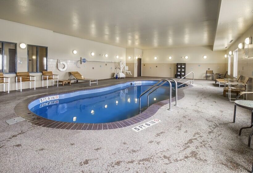 هتل Sleep Inn & Suites