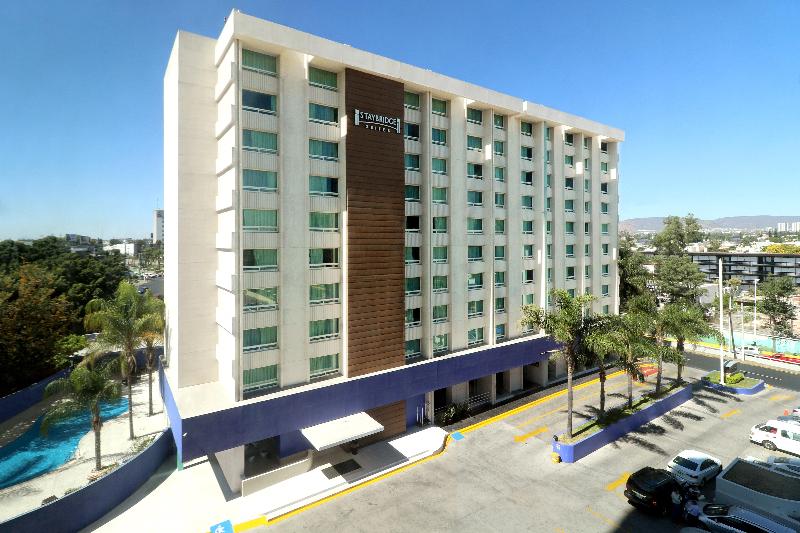 호텔 Staybridge Suites Guadalajara Expo, An Ihg