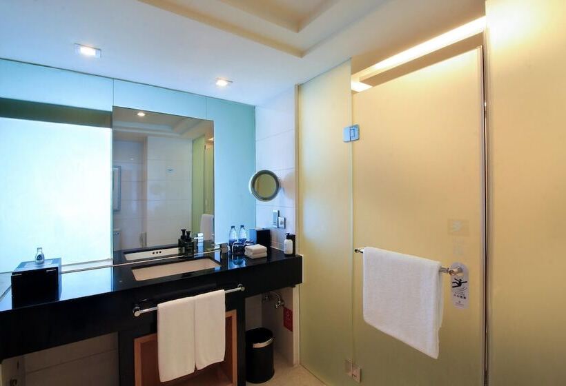 בית מלון כפרי Swiss Grand Xiamen Harbour View