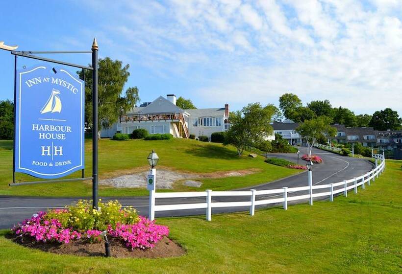 هتل The Inn At Mystic