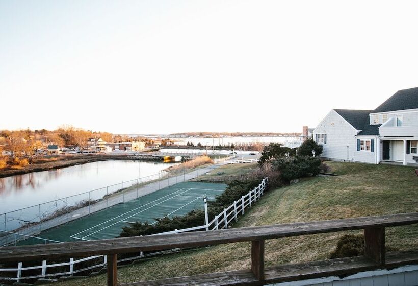 هتل The Inn At Mystic