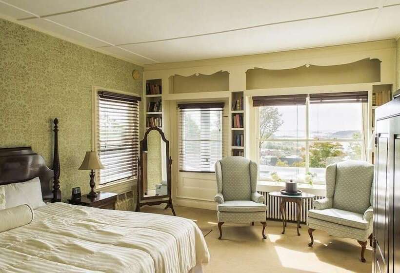 هتل The Inn At Mystic