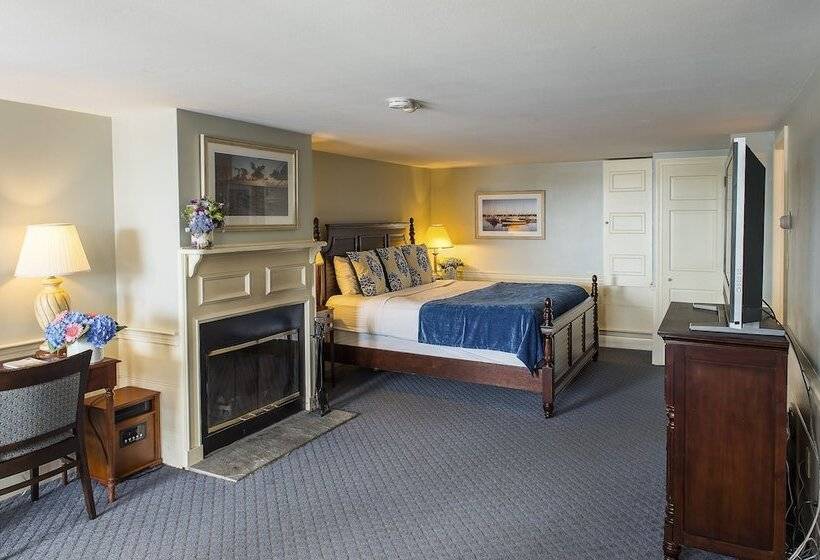 هتل The Inn At Mystic