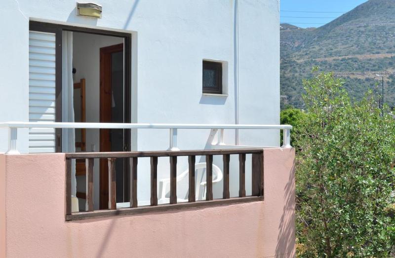 בית מלון כפרי Thisvi