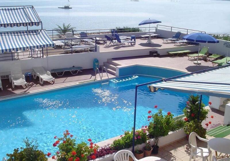 בית מלון כפרי Thisvi