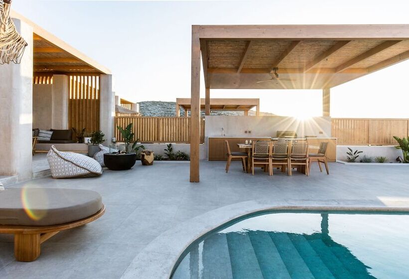 בית מלון כפרי Unique Blue! Resort And Villas Adults Only