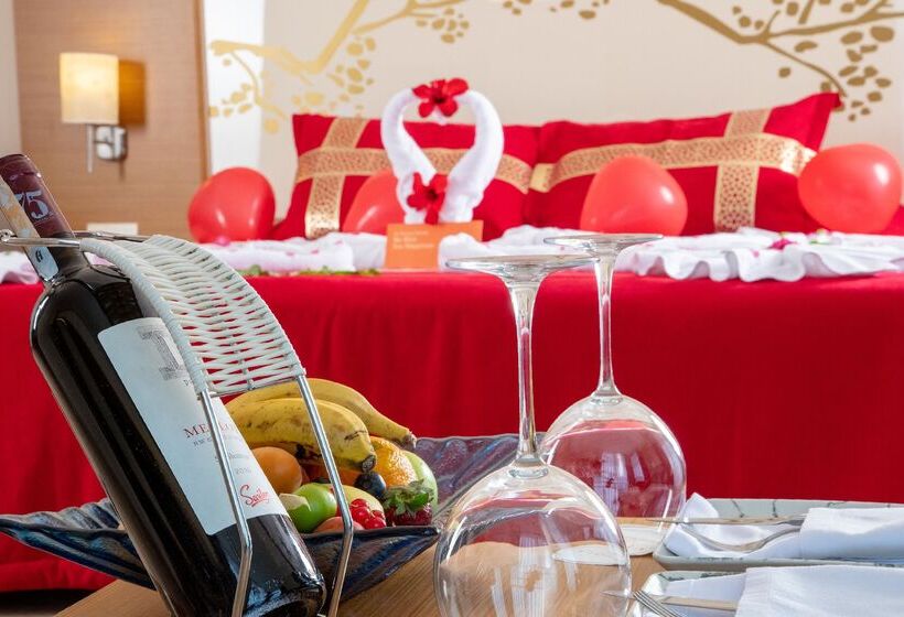 هتل Venosa Beach Resort & Spa  All Inclusive
